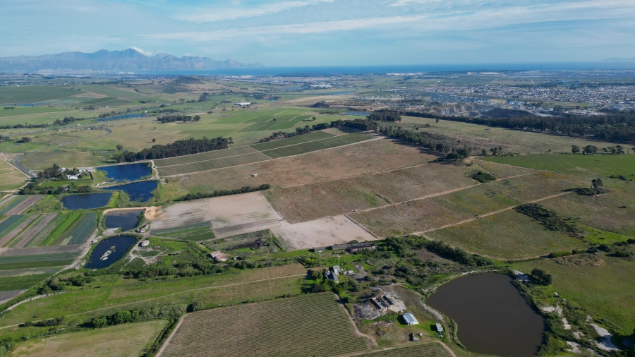 Commercial Property for Sale in Stellenbosch Farms Western Cape